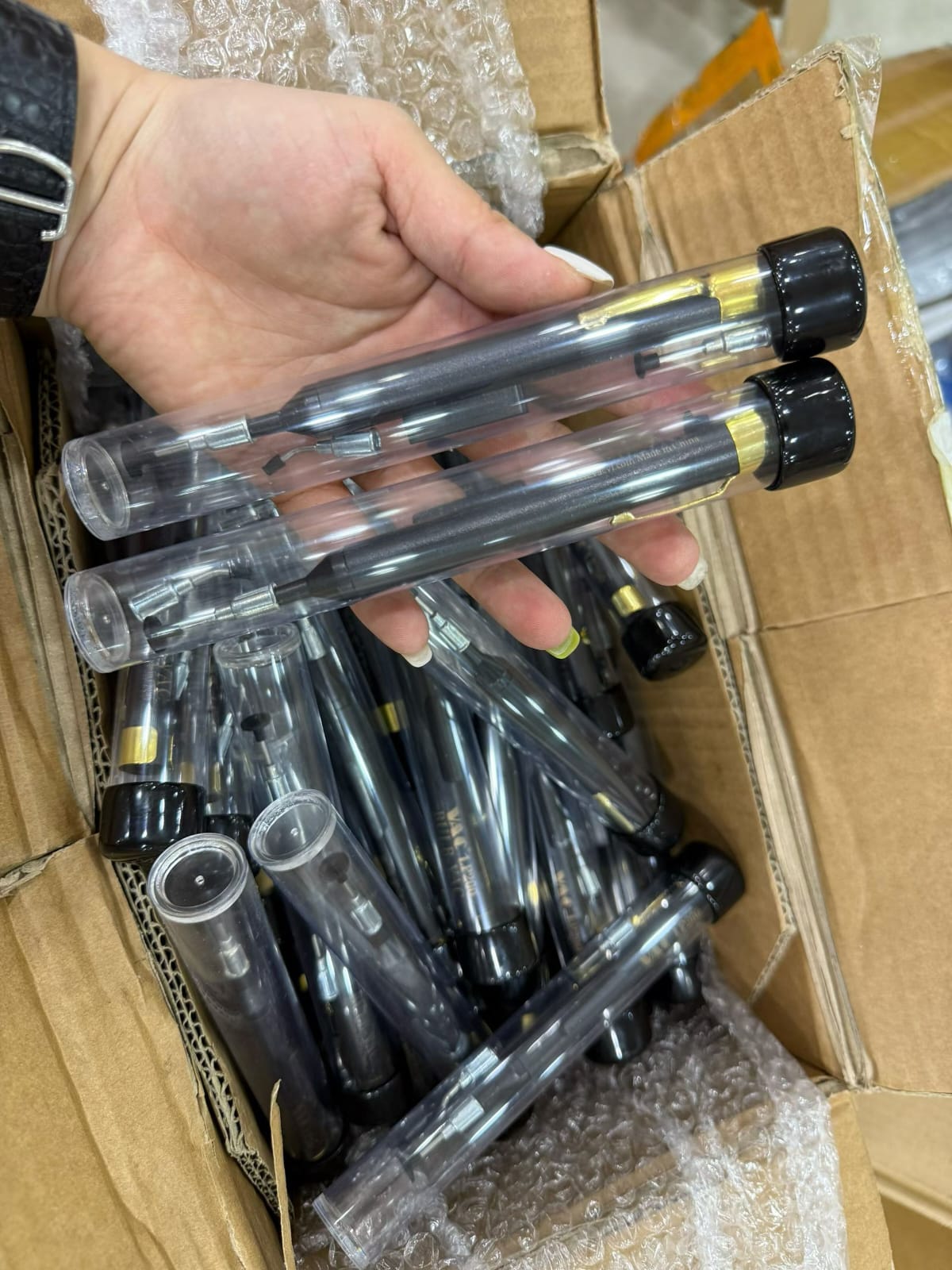 IMG-20260805-WA0038 قلم شفط وتركيب المكونات الإلكترونية – Precision IC Pickup Pen - الصورة 1